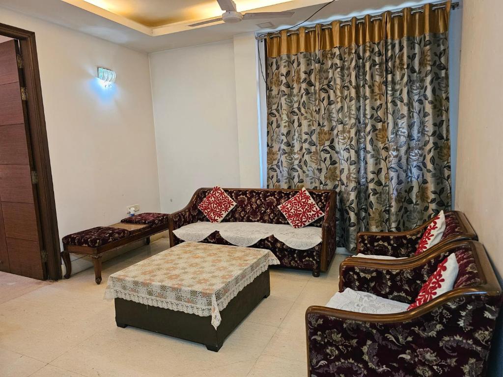 Room 2